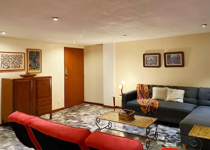 Habitación en casa particular C En Reforma Cerca De Embajadas *